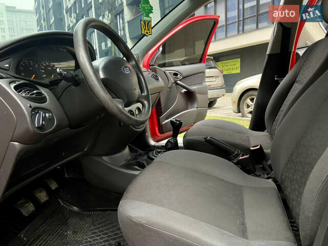 Форд Фокус, объемом двигателя 1.6 л и пробегом 199 тыс. км за 2950 $, фото 24 на Automoto.ua