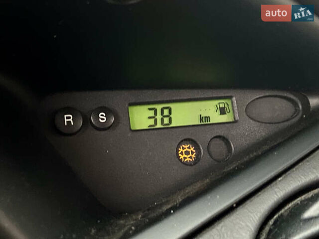 Форд Фокус, объемом двигателя 1.6 л и пробегом 199 тыс. км за 2950 $, фото 30 на Automoto.ua