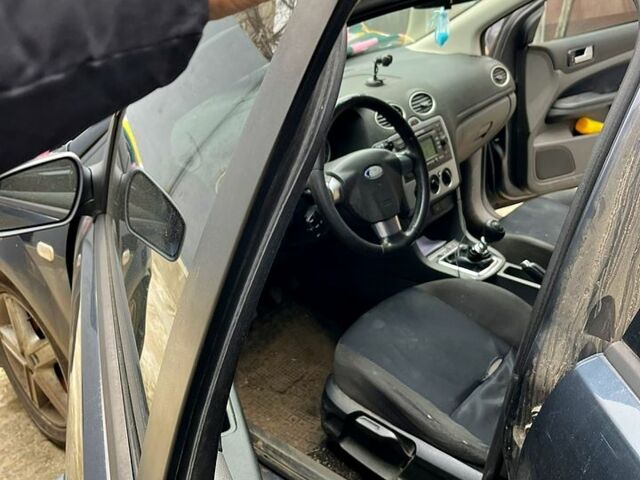 Форд Фокус, объемом двигателя 20 л и пробегом 276 тыс. км за 3000 $, фото 6 на Automoto.ua