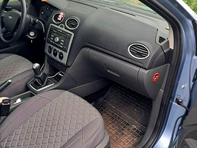 Форд Фокус, объемом двигателя 1.6 л и пробегом 225 тыс. км за 4900 $, фото 4 на Automoto.ua