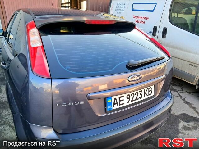 Форд Фокус, объемом двигателя 16 л и пробегом 215 тыс. км за 4500 $, фото 6 на Automoto.ua