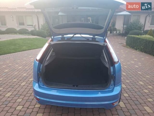 Форд Фокус, объемом двигателя 1.6 л и пробегом 165 тыс. км за 4800 $, фото 1 на Automoto.ua