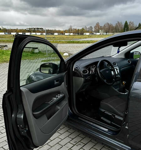 Форд Фокус, об'ємом двигуна 1.8 л та пробігом 336 тис. км за 5300 $, фото 12 на Automoto.ua