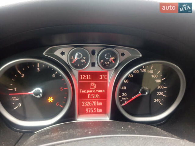 Форд Фокус, объемом двигателя 1.6 л и пробегом 330 тыс. км за 5600 $, фото 10 на Automoto.ua