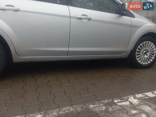 Форд Фокус, объемом двигателя 1.6 л и пробегом 330 тыс. км за 5600 $, фото 17 на Automoto.ua