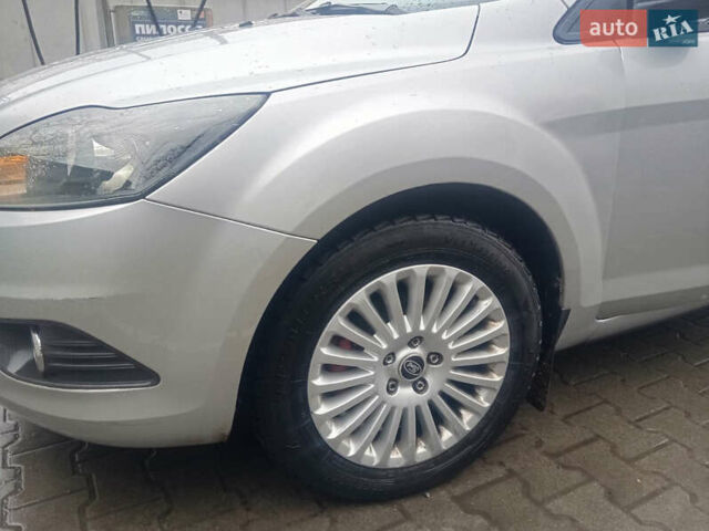 Форд Фокус, объемом двигателя 1.6 л и пробегом 330 тыс. км за 5600 $, фото 19 на Automoto.ua