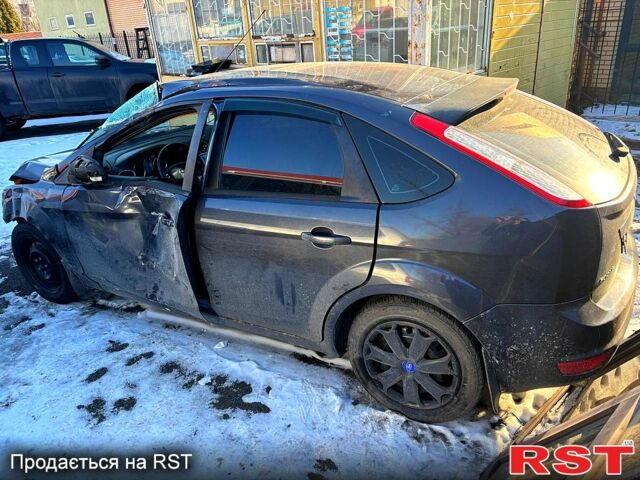 Форд Фокус, объемом двигателя 16 л и пробегом 0 тыс. км за 3700 $, фото 3 на Automoto.ua