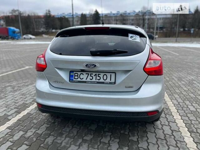 Форд Фокус, объемом двигателя 1.6 л и пробегом 200 тыс. км за 9000 $, фото 18 на Automoto.ua