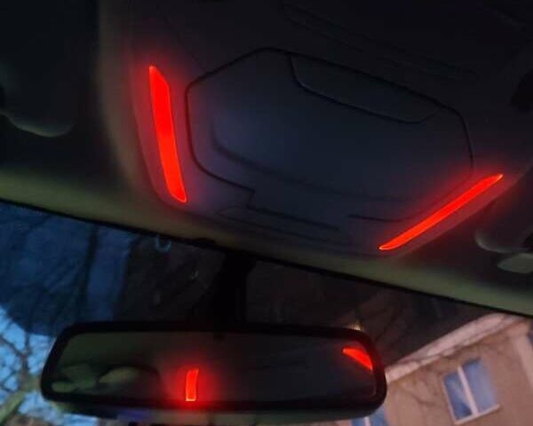 Форд Фокус, объемом двигателя 1.6 л и пробегом 200 тыс. км за 9000 $, фото 30 на Automoto.ua