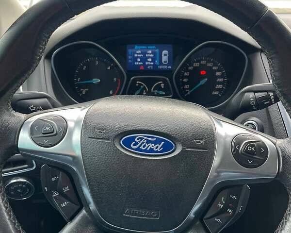 Форд Фокус, объемом двигателя 1.6 л и пробегом 200 тыс. км за 9000 $, фото 20 на Automoto.ua