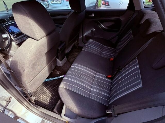 Форд Фокус, об'ємом двигуна 1.6 л та пробігом 280 тис. км за 6100 $, фото 15 на Automoto.ua