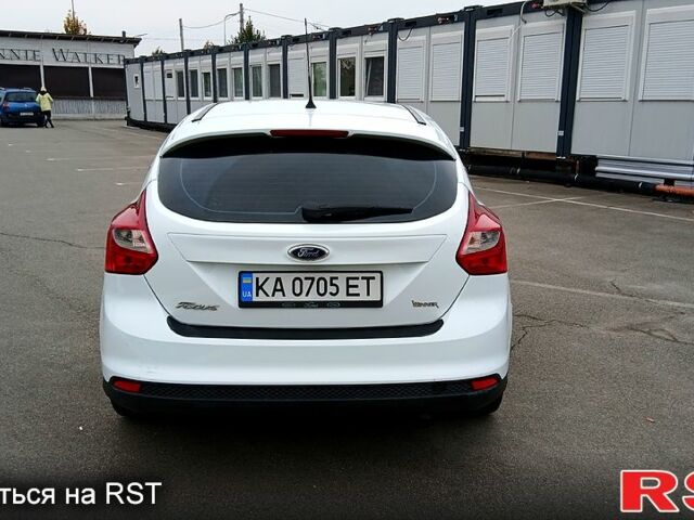 Форд Фокус, об'ємом двигуна 2 л та пробігом 174 тис. км за 7800 $, фото 6 на Automoto.ua