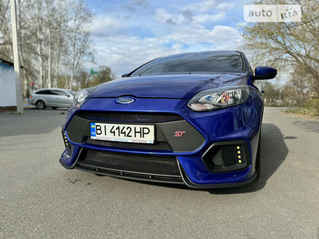 Форд Фокус, об'ємом двигуна 2 л та пробігом 221 тис. км за 12000 $, фото 1 на Automoto.ua