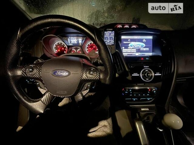 Форд Фокус, объемом двигателя 2 л и пробегом 143 тыс. км за 10650 $, фото 14 на Automoto.ua