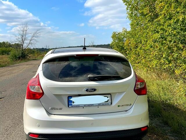 Форд Фокус, объемом двигателя 0.11 л и пробегом 84 тыс. км за 7700 $, фото 2 на Automoto.ua