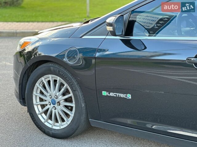 Форд Фокус, объемом двигателя 0 л и пробегом 123 тыс. км за 5999 $, фото 10 на Automoto.ua