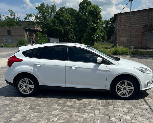 Форд Фокус 2014 в Черкассах на Automoto.ua Форд Фокус, объемом двигателя 1 л и пробегом 85 тыс. км за 7100 $, фото 3 на Automoto.ua