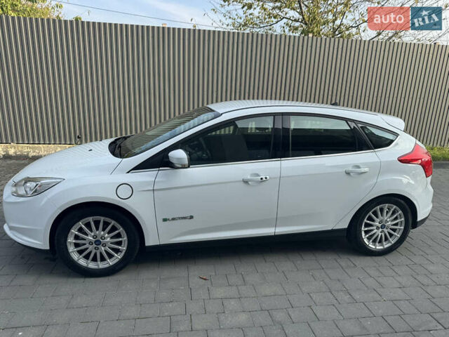 Форд Фокус, об'ємом двигуна 0 л та пробігом 63 тис. км за 6990 $, фото 10 на Automoto.ua