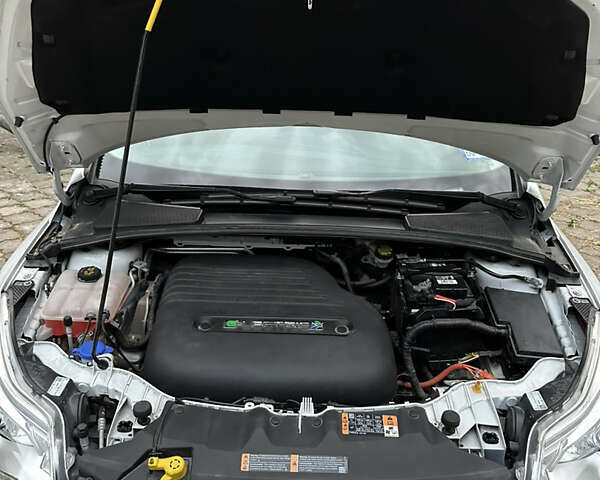 Форд Фокус, объемом двигателя 0 л и пробегом 65 тыс. км за 7900 $, фото 21 на Automoto.ua