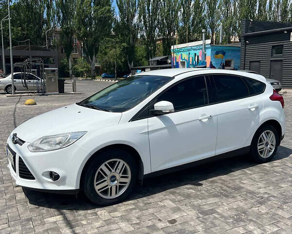 Форд Фокус 2014 в Черкассах на Automoto.ua Форд Фокус, объемом двигателя 1 л и пробегом 85 тыс. км за 7100 $, фото 2 на Automoto.ua