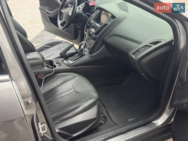 Форд Фокус, объемом двигателя 2 л и пробегом 205 тыс. км за 7900 $, фото 15 на Automoto.ua