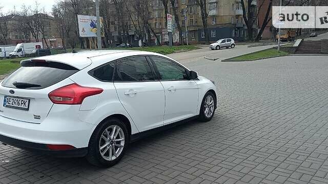 Форд Фокус, объемом двигателя 1 л и пробегом 75 тыс. км за 8600 $, фото 4 на Automoto.ua