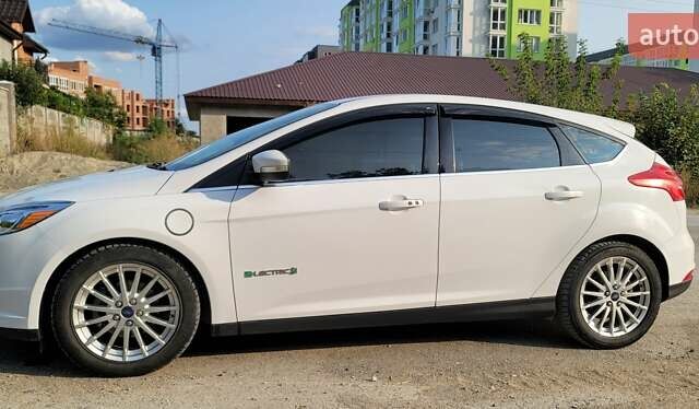 Форд Фокус, объемом двигателя 0 л и пробегом 133 тыс. км за 6900 $, фото 21 на Automoto.ua