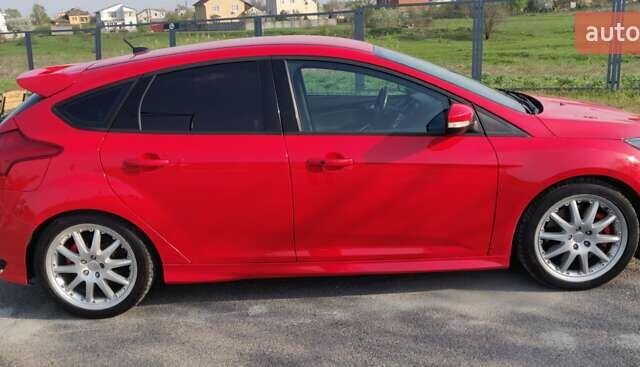 Форд Фокус, объемом двигателя 2 л и пробегом 124 тыс. км за 11498 $, фото 7 на Automoto.ua