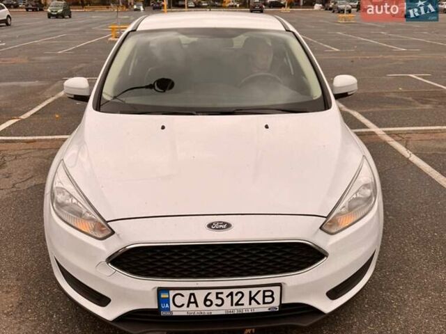 Форд Фокус 2015 в Киеве на Automoto.ua Форд Фокус, объемом двигателя 1 л и пробегом 121 тыс. км за 9000 $, фото 2 на Automoto.ua