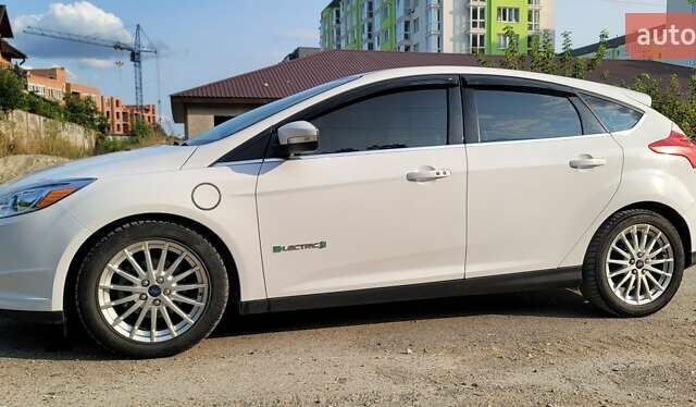 Форд Фокус, объемом двигателя 0 л и пробегом 133 тыс. км за 6900 $, фото 20 на Automoto.ua