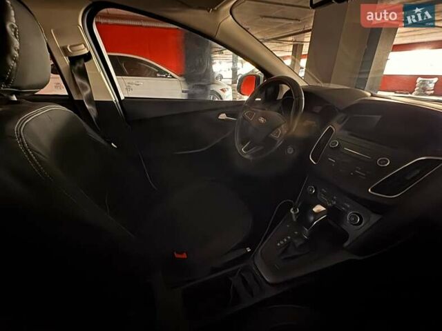 Форд Фокус 2015 в Киеве на Automoto.ua Форд Фокус, объемом двигателя 1 л и пробегом 121 тыс. км за 9000 $, фото 5 на Automoto.ua