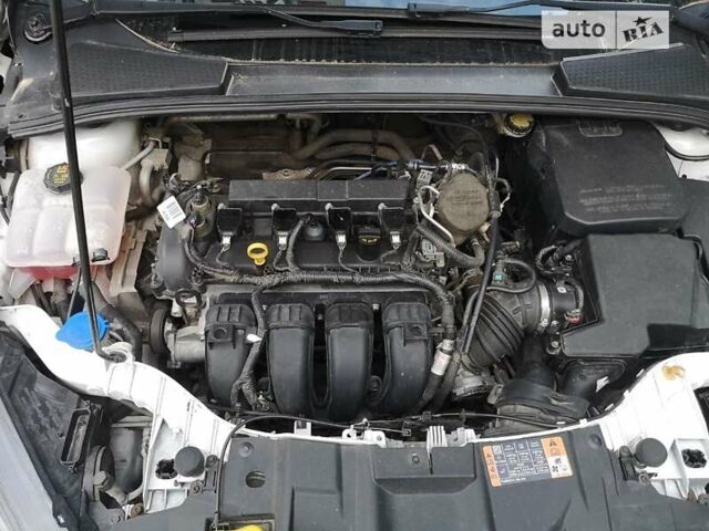 Форд Фокус, об'ємом двигуна 2 л та пробігом 127 тис. км за 8900 $, фото 13 на Automoto.ua