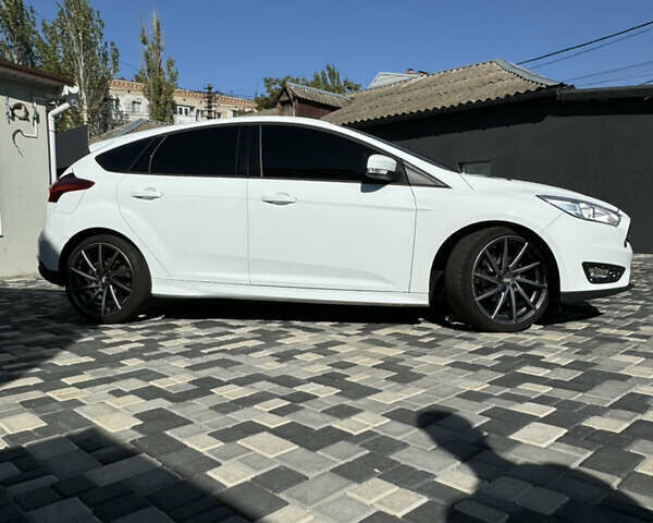 Форд Фокус, объемом двигателя 1.6 л и пробегом 84 тыс. км за 11300 $, фото 1 на Automoto.ua