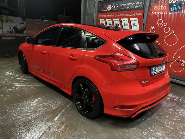 Форд Фокус, объемом двигателя 1 л и пробегом 99 тыс. км за 9800 $, фото 2 на Automoto.ua