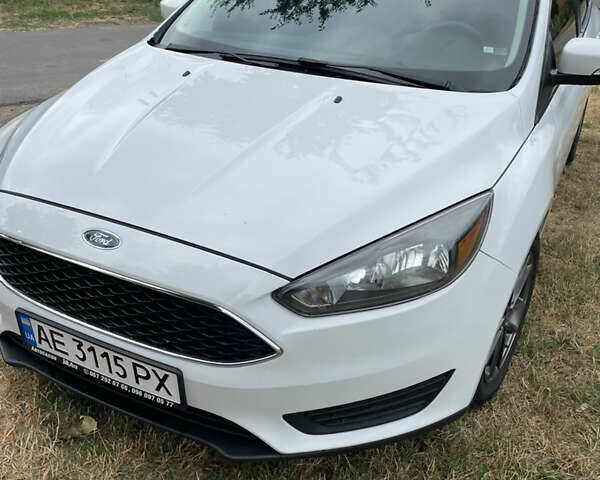 Форд Фокус, объемом двигателя 2 л и пробегом 113 тыс. км за 9700 $, фото 3 на Automoto.ua