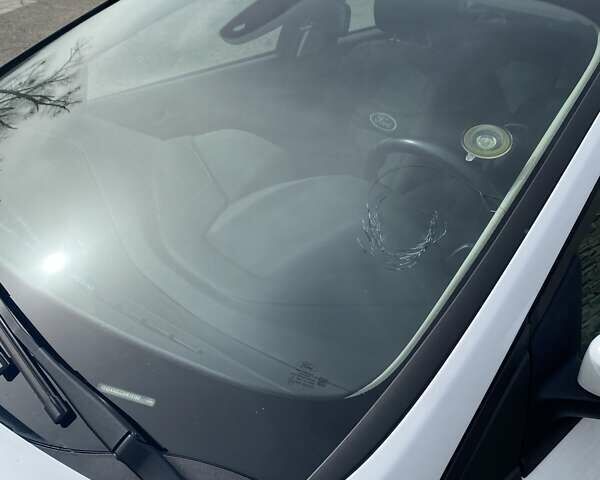 Форд Фокус, об'ємом двигуна 1 л та пробігом 67 тис. км за 8000 $, фото 17 на Automoto.ua