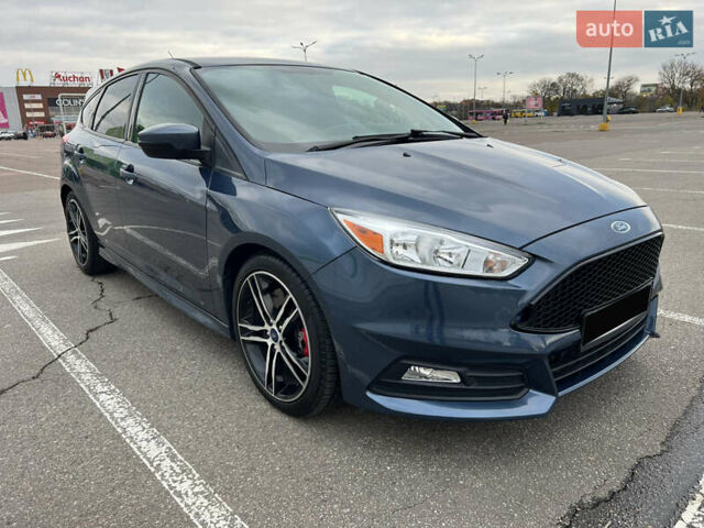 Форд Фокус, объемом двигателя 2 л и пробегом 85 тыс. км за 10450 $, фото 2 на Automoto.ua