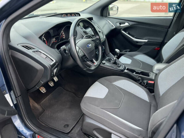 Форд Фокус, объемом двигателя 2 л и пробегом 85 тыс. км за 10450 $, фото 8 на Automoto.ua