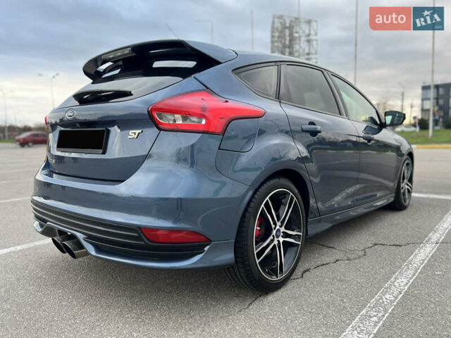 Форд Фокус, объемом двигателя 2 л и пробегом 85 тыс. км за 10450 $, фото 7 на Automoto.ua