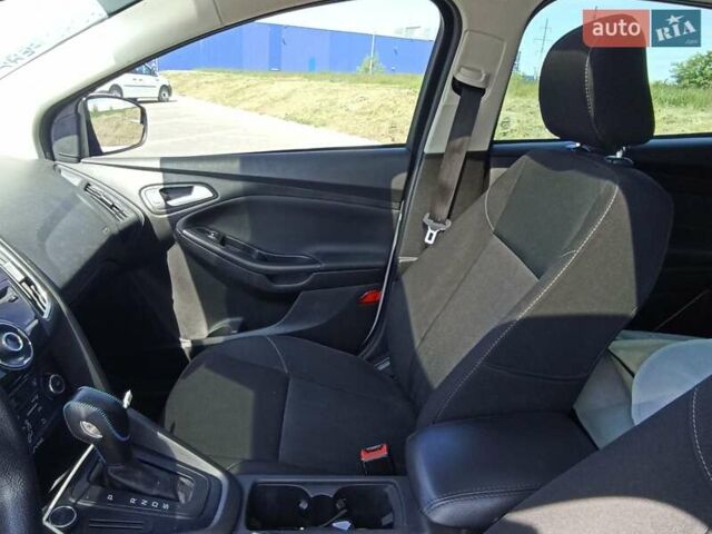 Форд Фокус, об'ємом двигуна 2 л та пробігом 72 тис. км за 9400 $, фото 8 на Automoto.ua