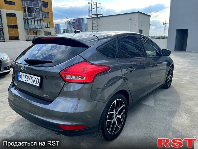 Форд Фокус, об'ємом двигуна 2 л та пробігом 174 тис. км за 7500 $, фото 2 на Automoto.ua