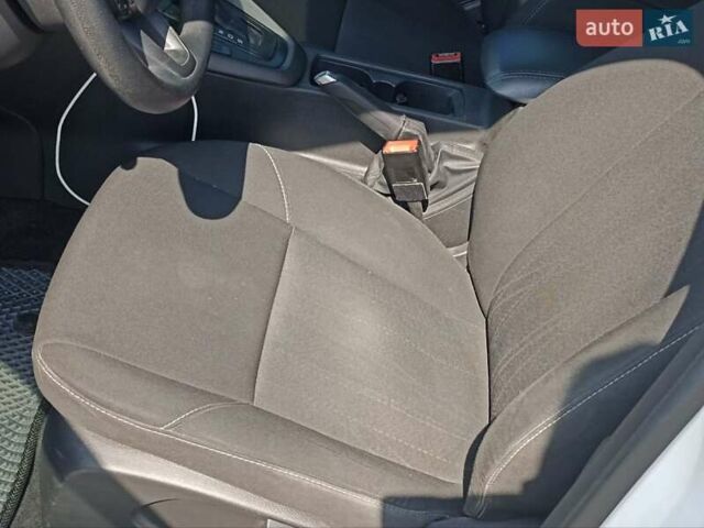 Форд Фокус, об'ємом двигуна 2 л та пробігом 72 тис. км за 9400 $, фото 7 на Automoto.ua