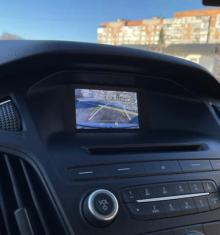 Форд Фокус, объемом двигателя 2 л и пробегом 126 тыс. км за 9590 $, фото 24 на Automoto.ua