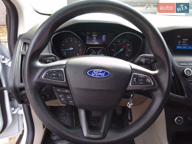 Форд Фокус, объемом двигателя 2.02 л и пробегом 162 тыс. км за 8800 $, фото 9 на Automoto.ua