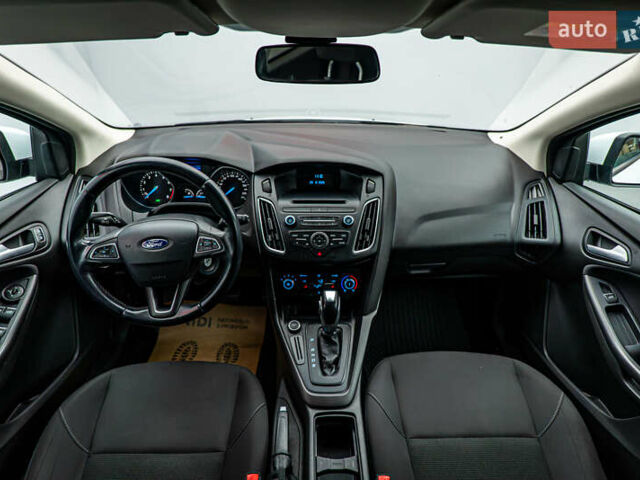 Форд Фокус, объемом двигателя 1.6 л и пробегом 91 тыс. км за 12571 $, фото 9 на Automoto.ua