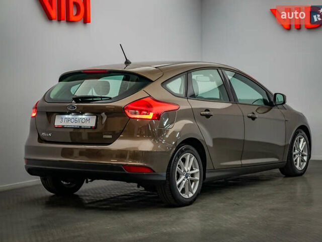 Форд Фокус, об'ємом двигуна 1 л та пробігом 123 тис. км за 9203 $, фото 1 на Automoto.ua