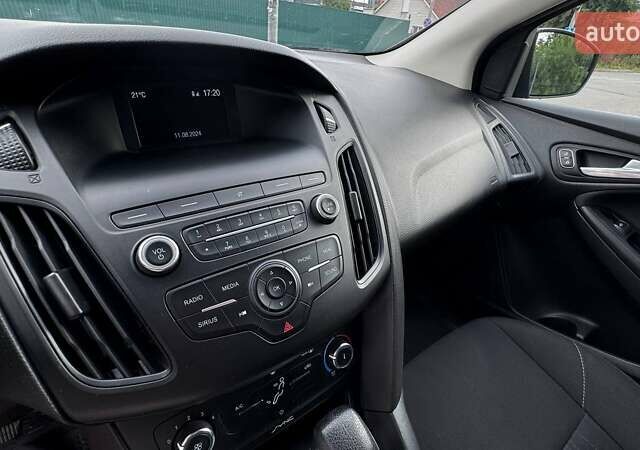 Форд Фокус, объемом двигателя 2 л и пробегом 71 тыс. км за 9450 $, фото 10 на Automoto.ua
