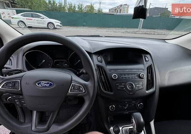Форд Фокус, объемом двигателя 2 л и пробегом 71 тыс. км за 9450 $, фото 11 на Automoto.ua