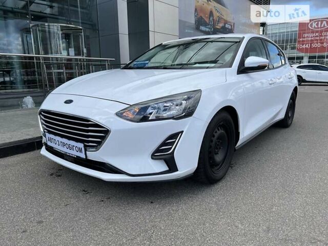 Форд Фокус, об'ємом двигуна 1.5 л та пробігом 51 тис. км за 13977 $, фото 2 на Automoto.ua