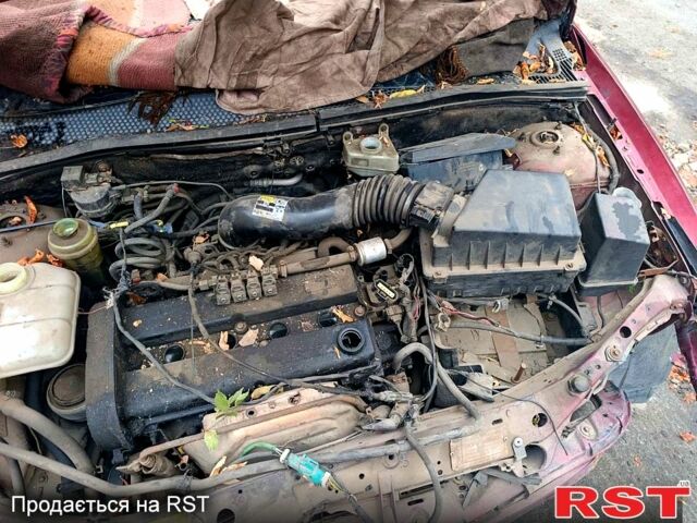 Форд Фокус, объемом двигателя 1.8 л и пробегом 250 тыс. км за 400 $, фото 5 на Automoto.ua